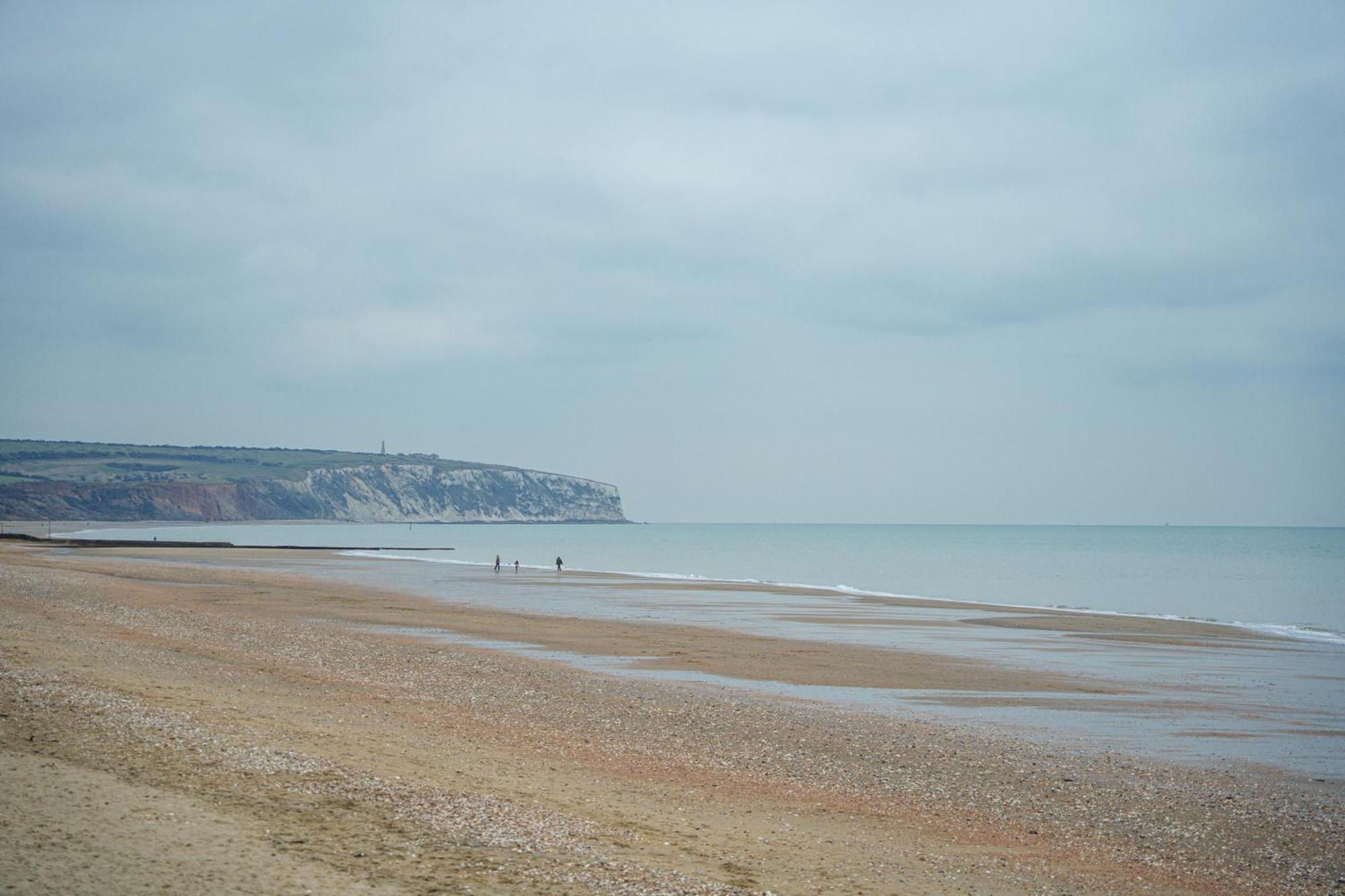 Trouville Hotel By Compass Hospitality Sandown Buitenkant foto